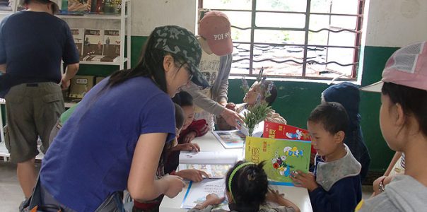 第十二间 | 云南省丙中洛秋那桶社区图书室恩宁图书室（2010.07.20)